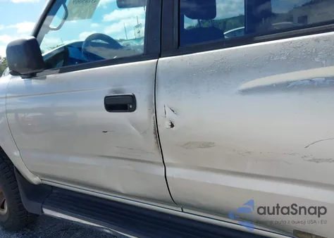 1999 Toyota 4Runner z USA, uszkodzony, nr VIN JT3GM84R0X0052480